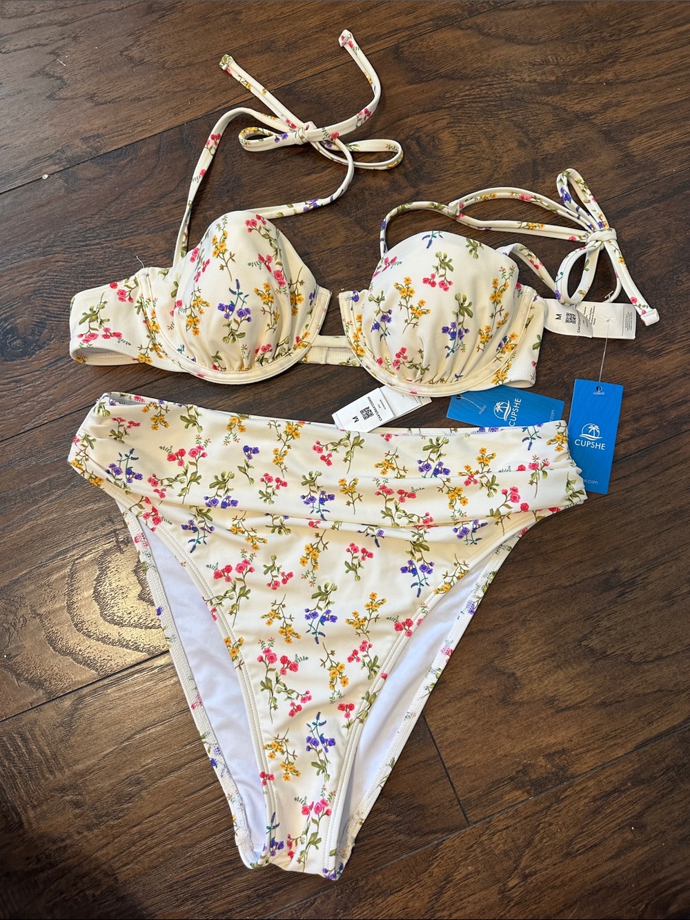 Cupshe Floral Underwire Bikini Set - Cream with Multi-Color Florals